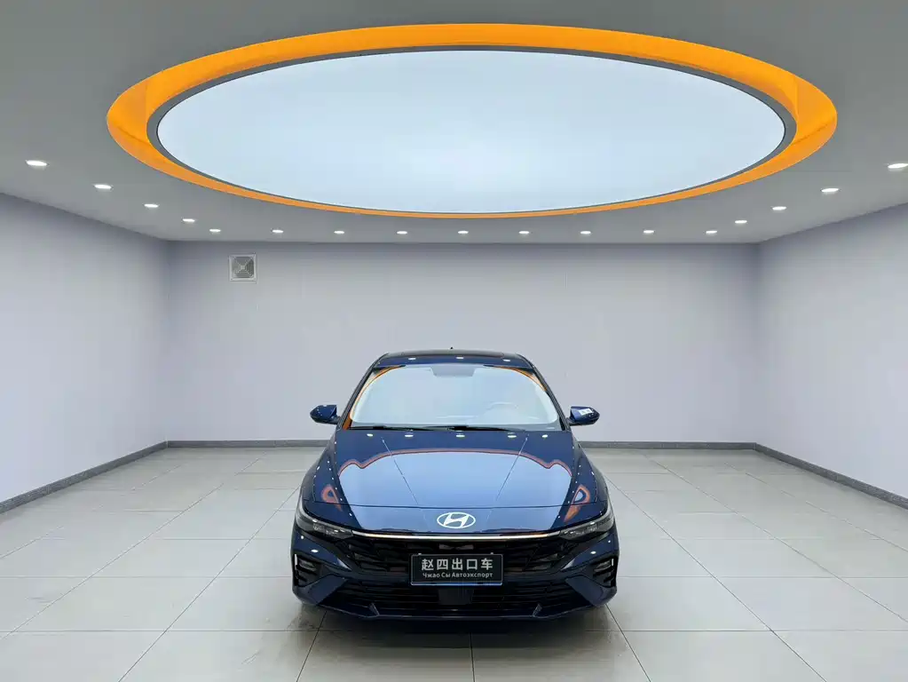 Hyundai Elantra — миниатюра 2
