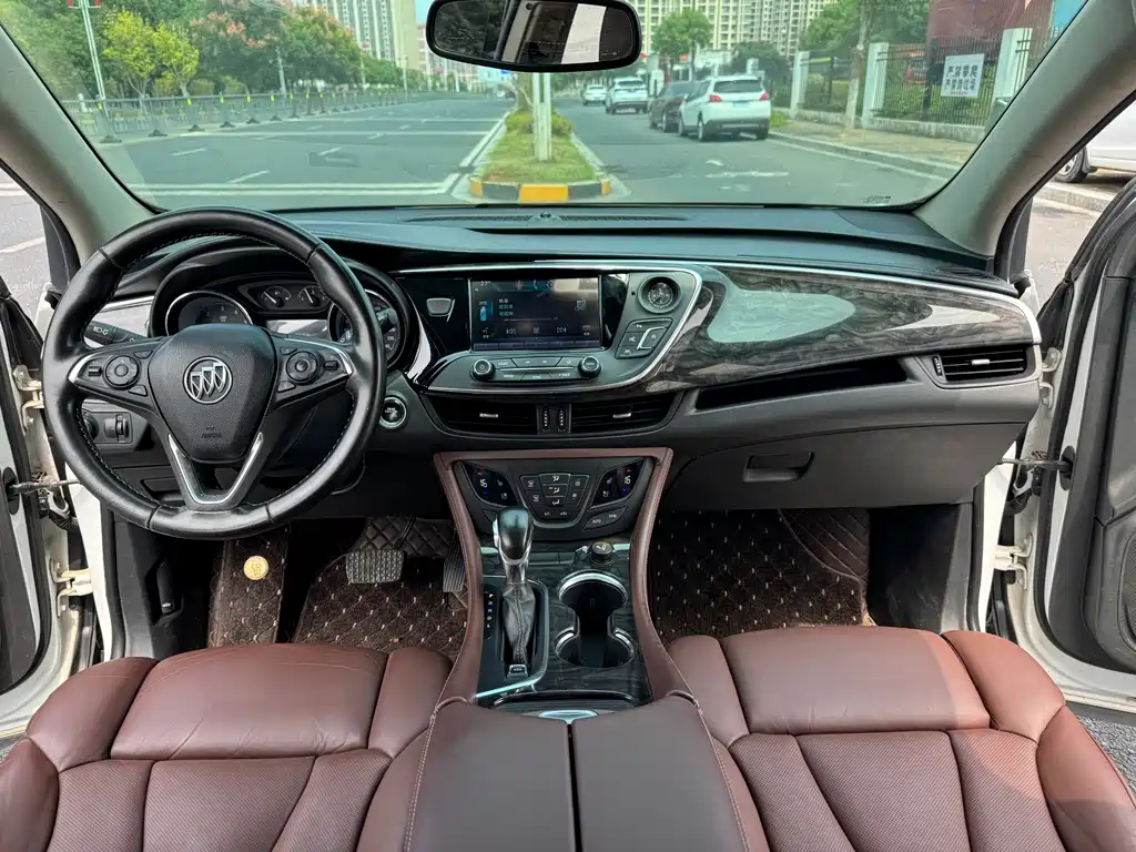 Buick Envision Plus — миниатюра 8