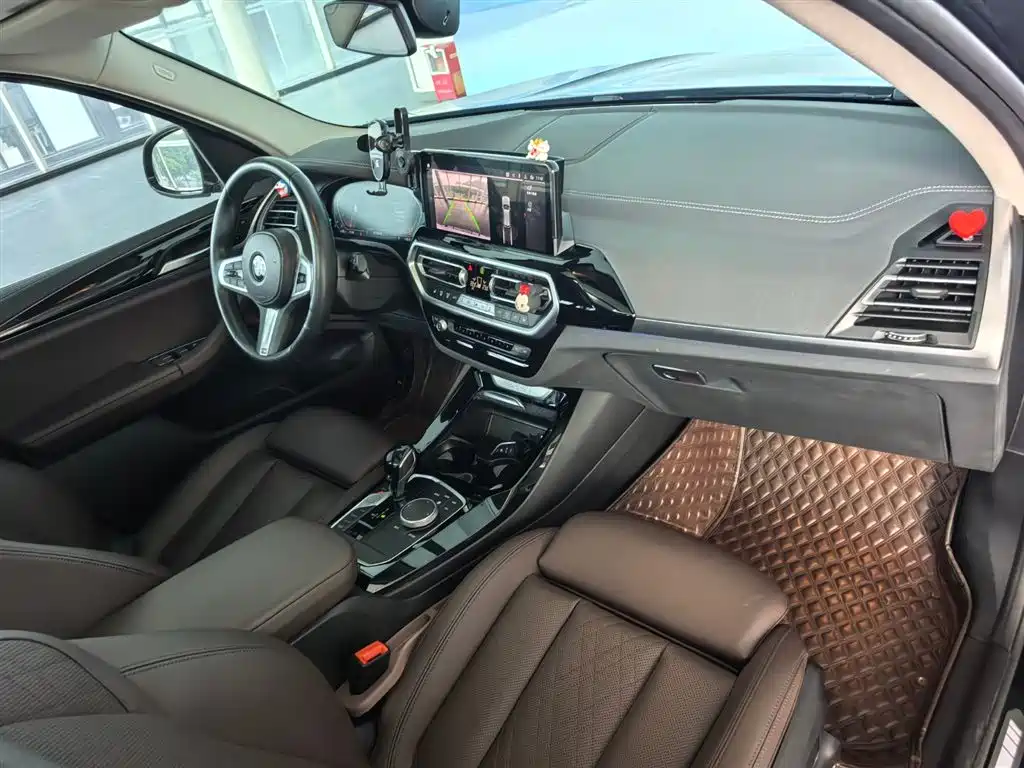 BMW X3 — миниатюра 15