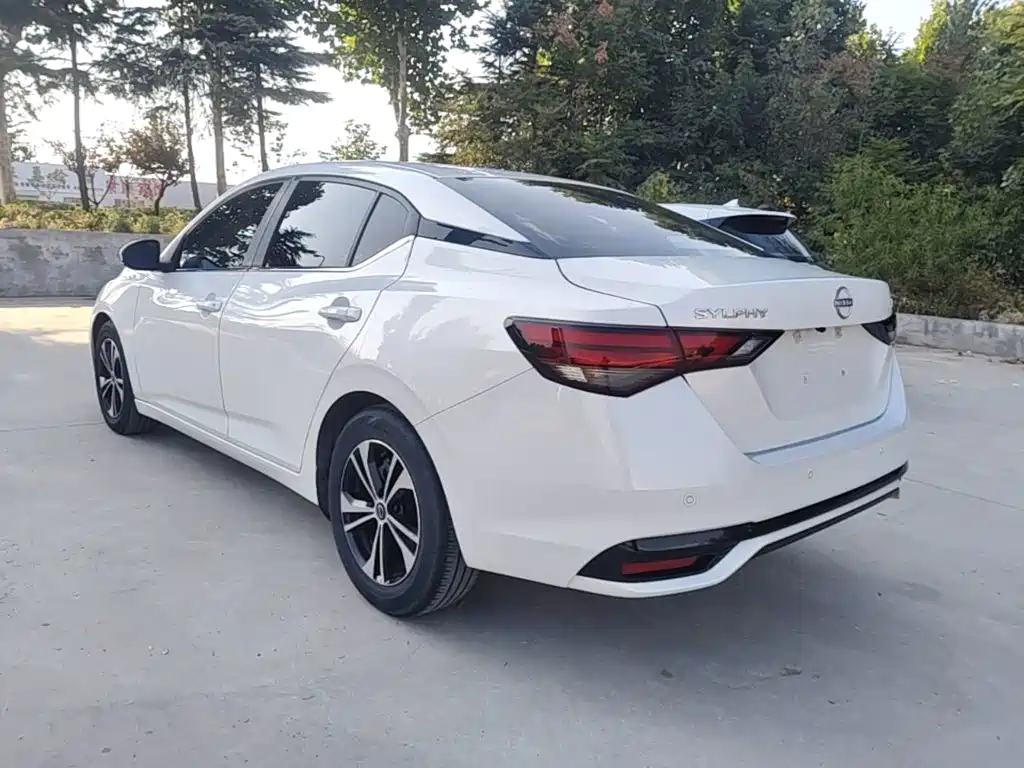 Nissan Sylphy — миниатюра 5