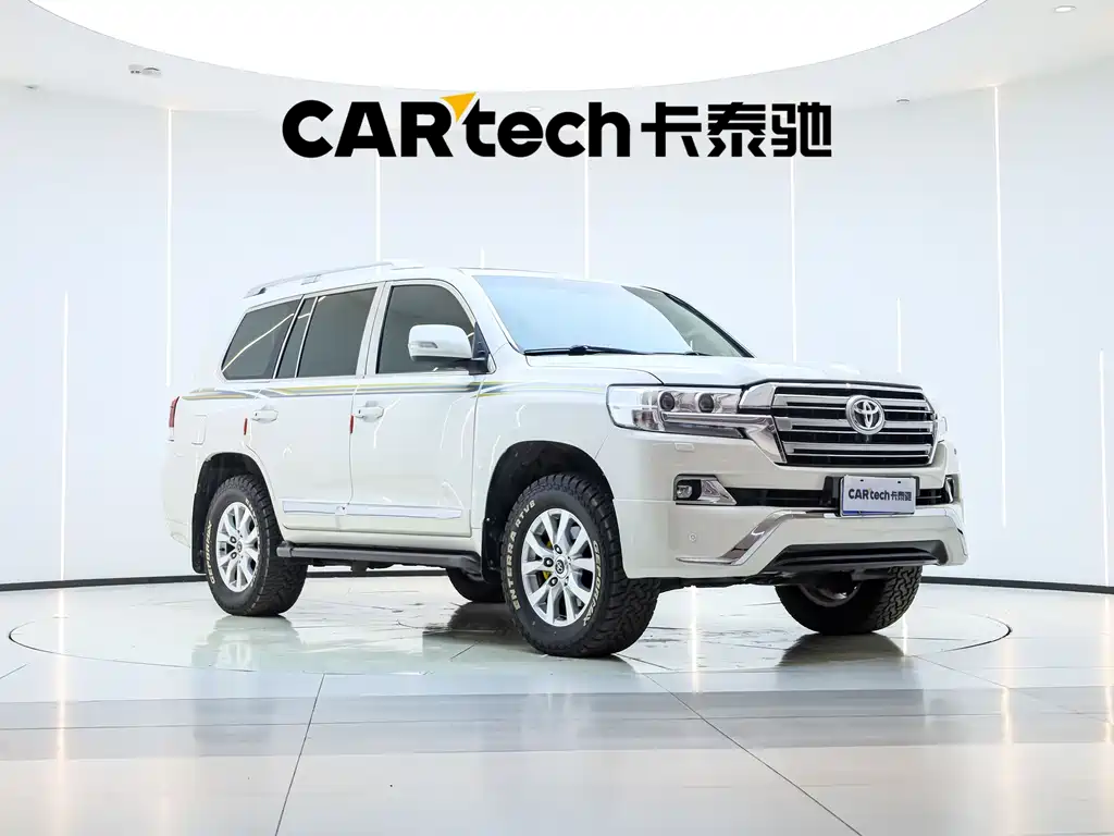 Toyota Land Cruiser 2012 4.6L AT VX-R
