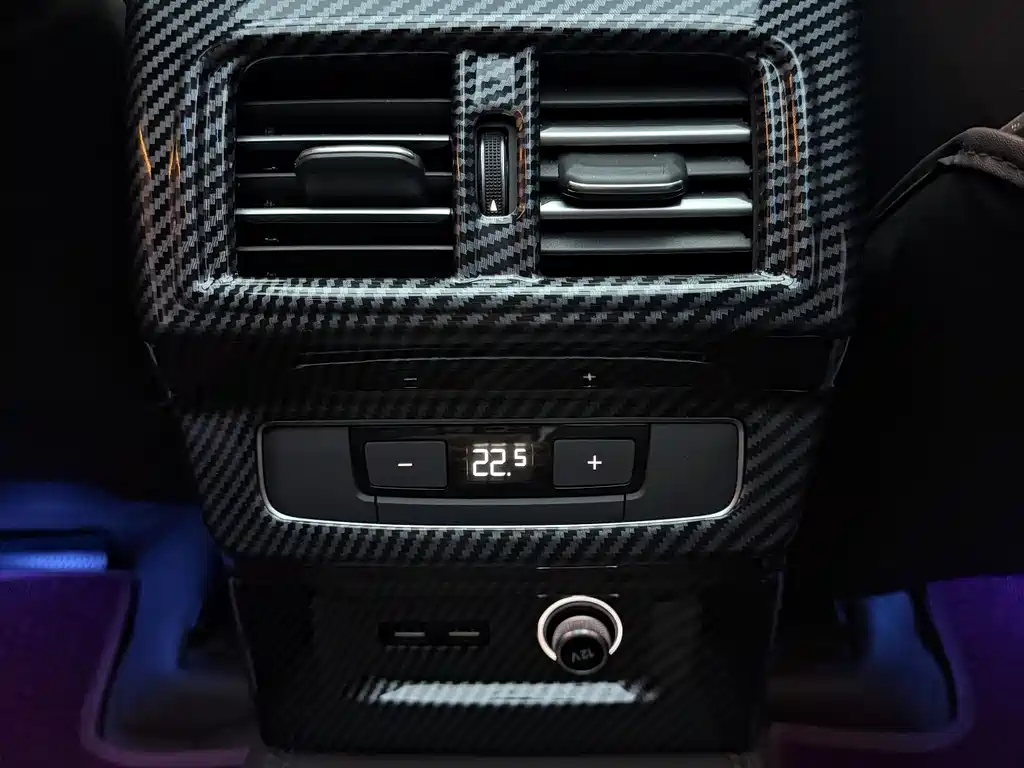 Audi Q5L — миниатюра 5