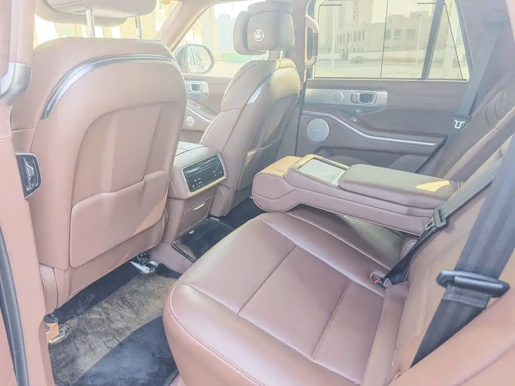 TANK TANK 700 NEW ENERGY