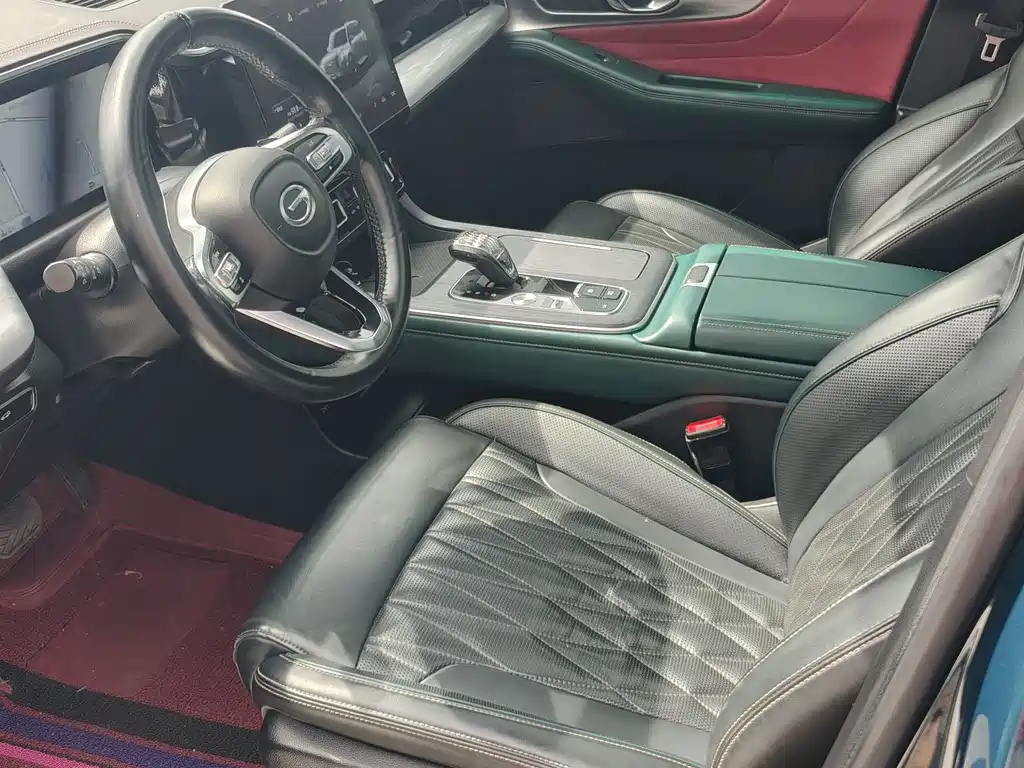 GAC GS8 2022 2.0TM Luxury （ мест）