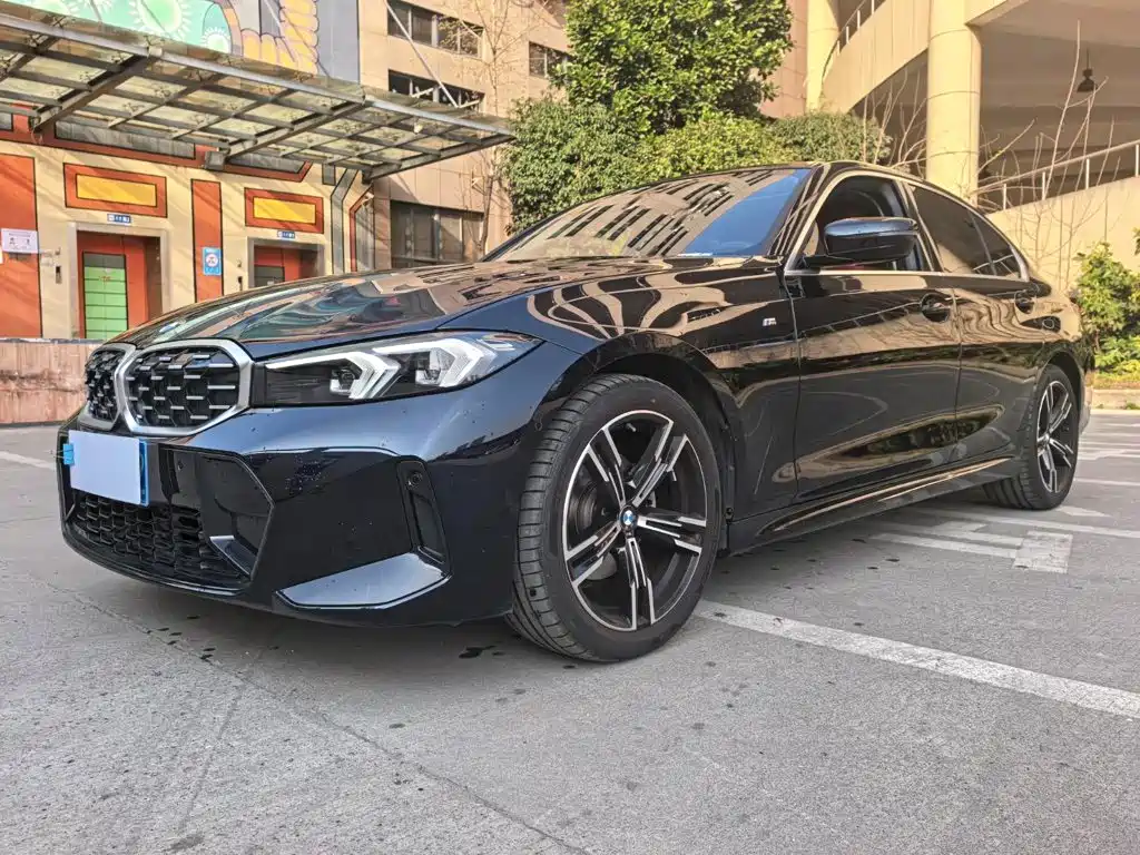 BMW 3 Series — миниатюра 4
