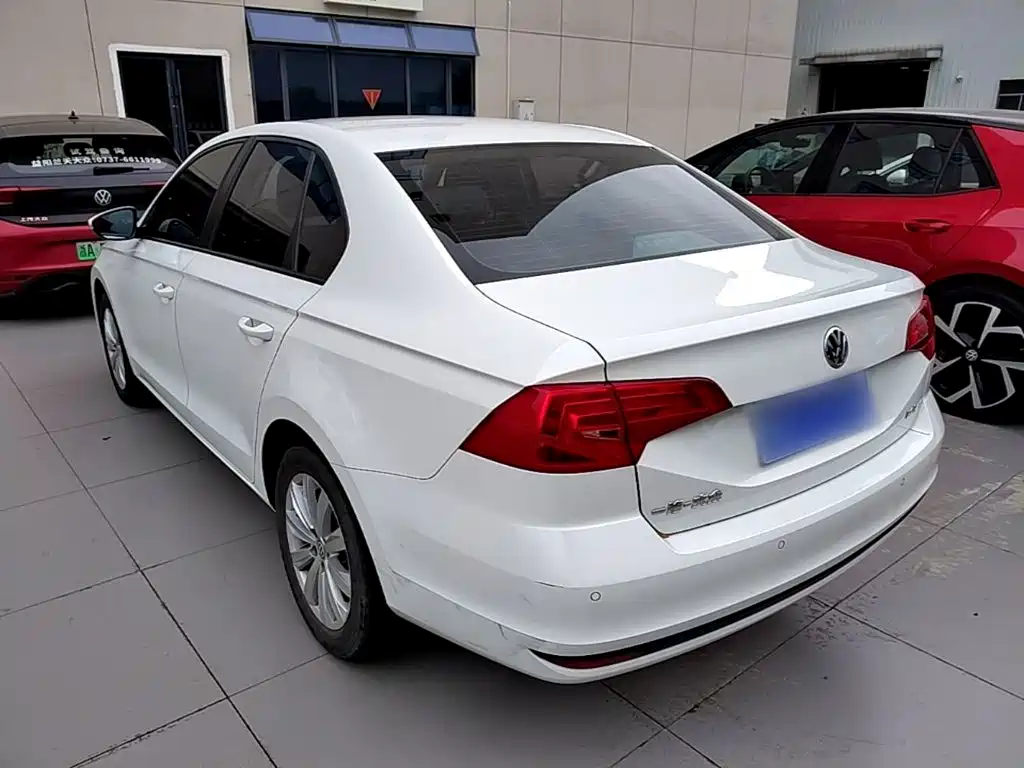 Volkswagen Bora — миниатюра 5