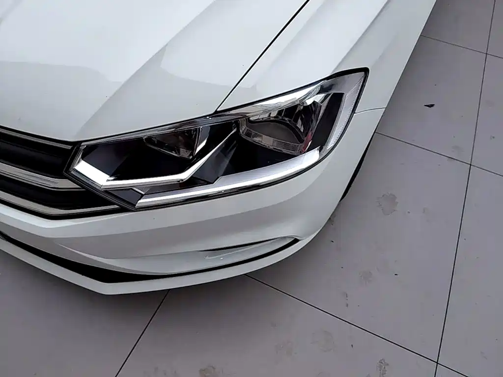 Volkswagen Bora — миниатюра 24