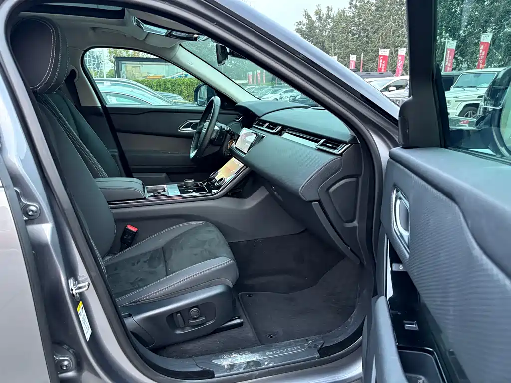 Land Rover Velar — миниатюра 14
