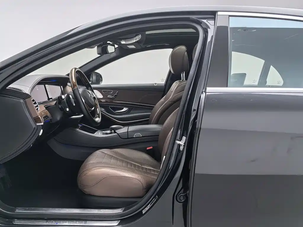 Mercedes-Benz S-Class — миниатюра 10
