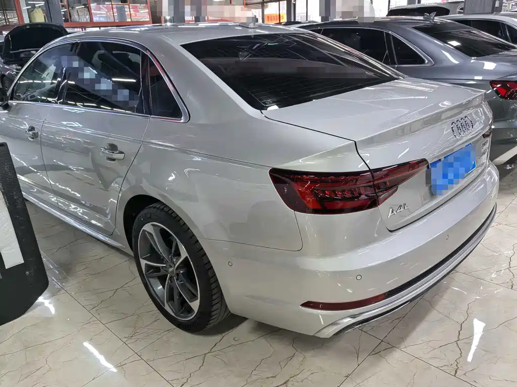 Audi A4L — миниатюра 4