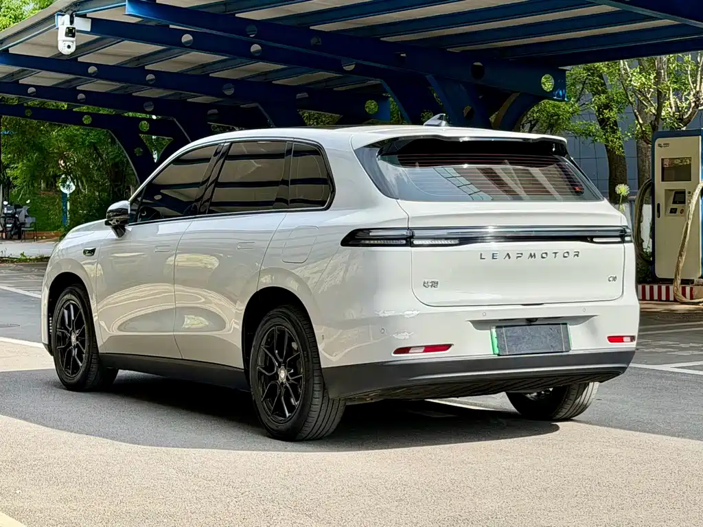 Leapmotor Leapmotor C10 — миниатюра 11