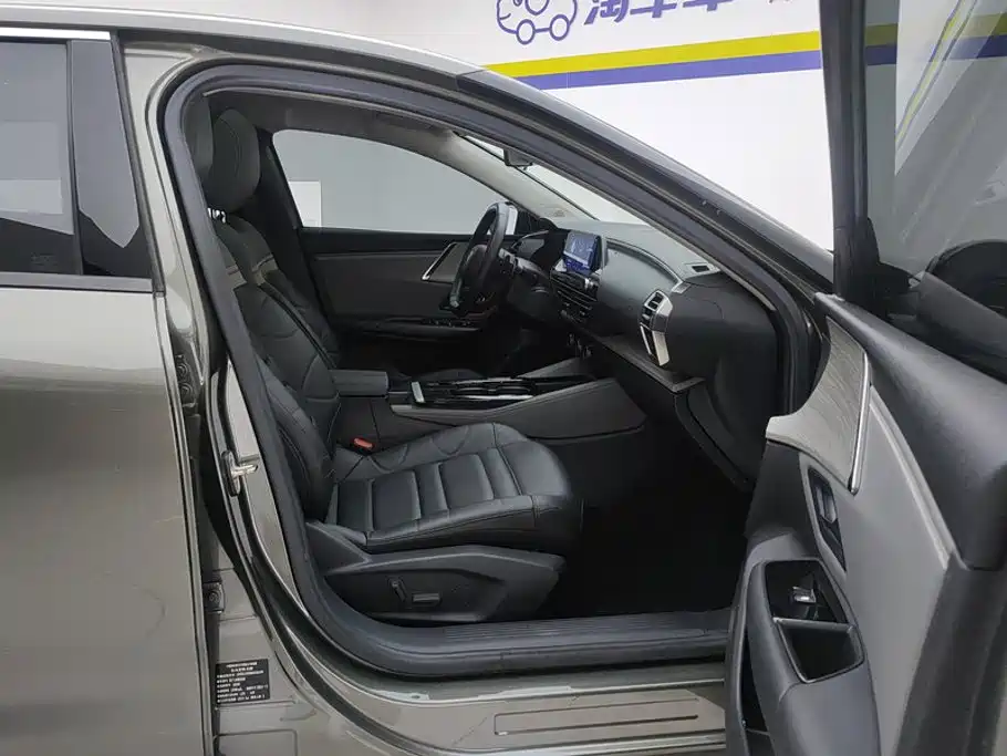 Citroen C5 X — миниатюра 8