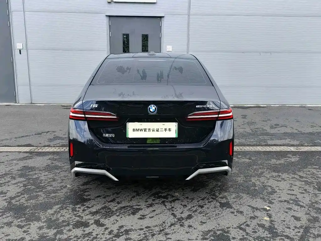 BMW i5 — миниатюра 4