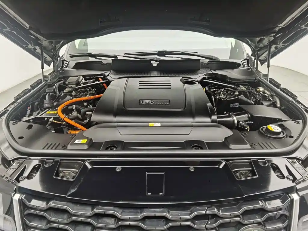 Land Rover Sport PHEV — миниатюра 6