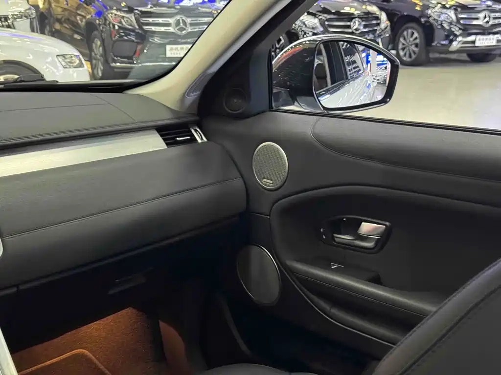 Land Rover Evoque 240PS SE Smart Shine Edition, фото 16