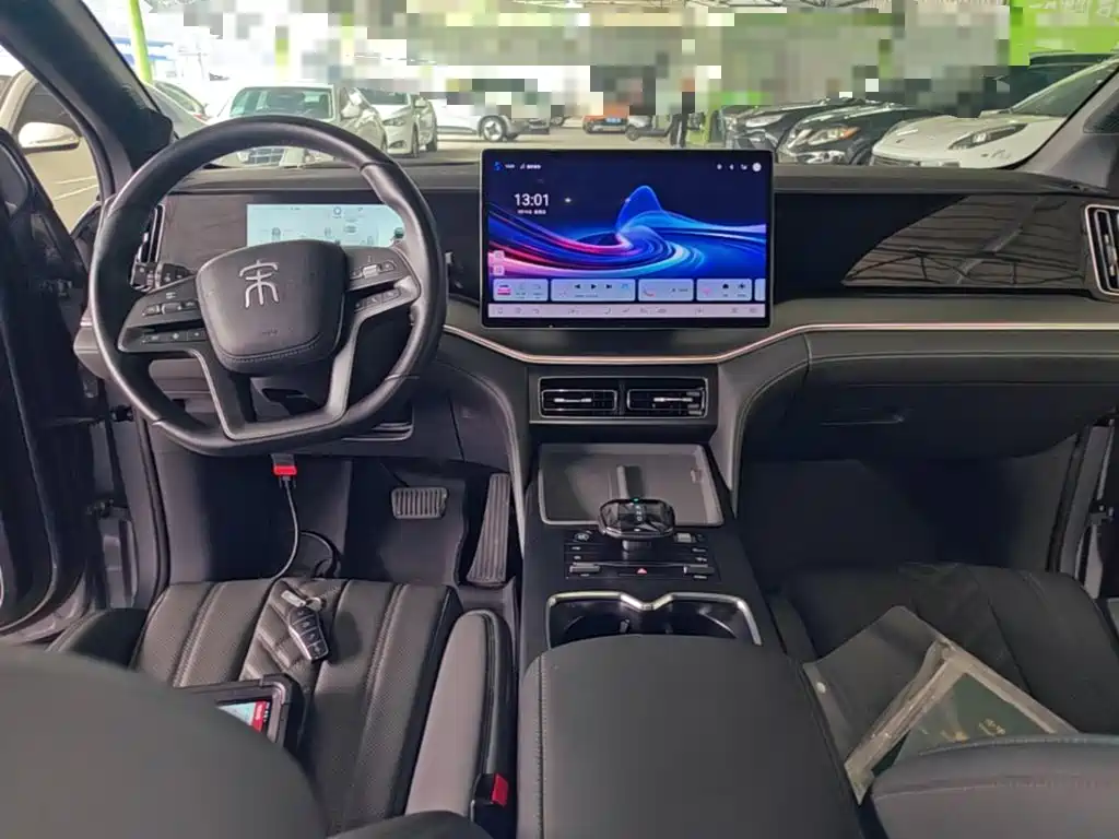 BYD L DM-i — миниатюра 10