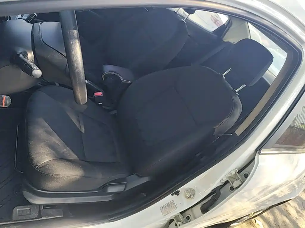 Kia K2 — миниатюра 15