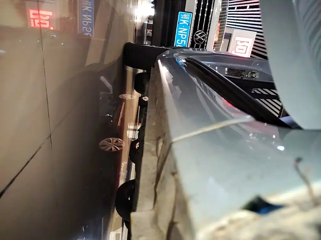 Wuling MINIEV — миниатюра 21