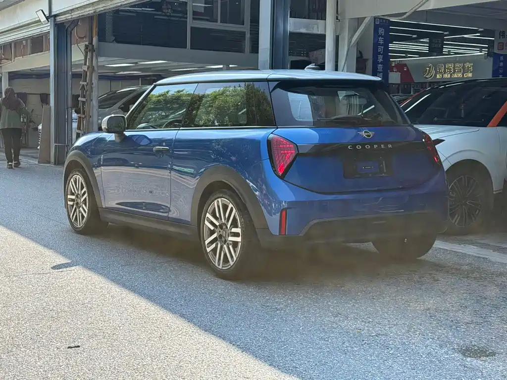 MINI Mini — миниатюра 29