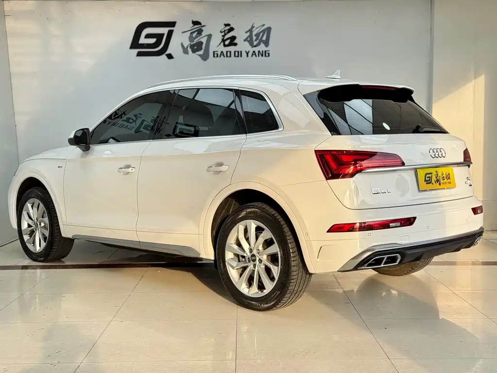 Audi Q5L — миниатюра 27
