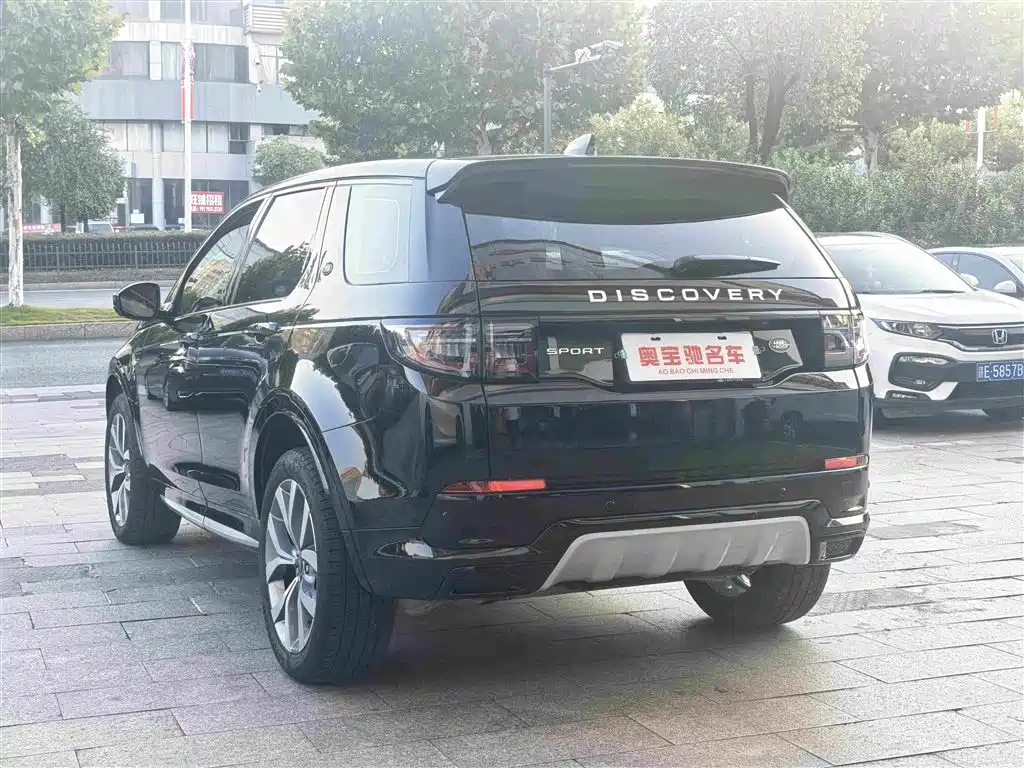 Land Rover Discovery Sport — миниатюра 9