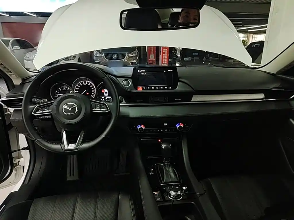 Mazda Atenza — миниатюра 10