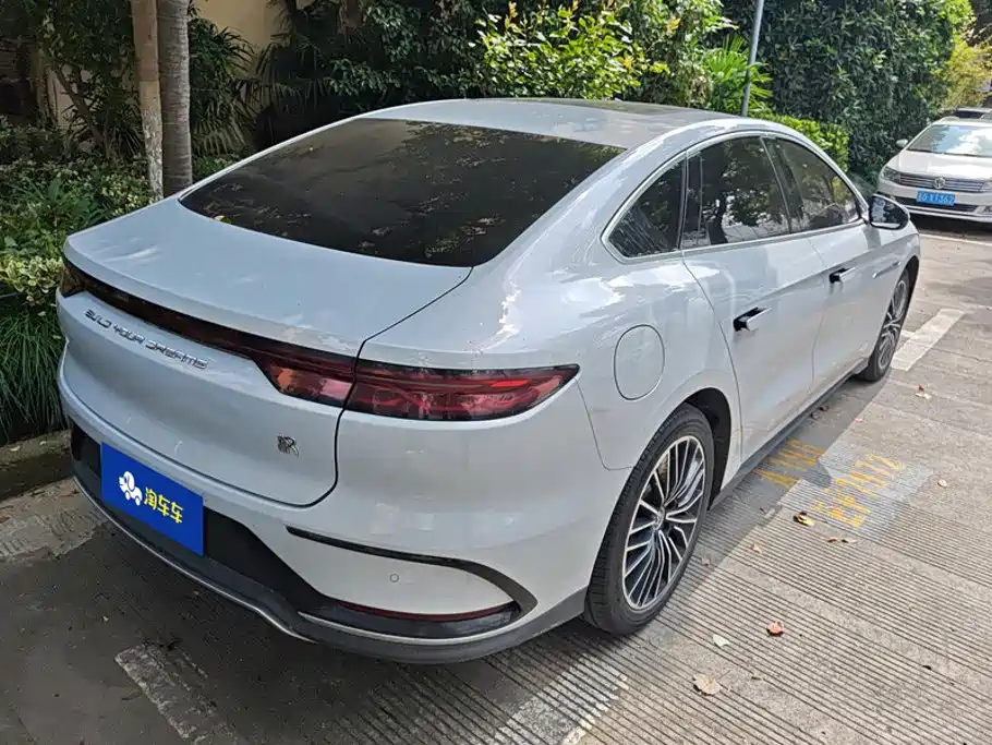 BYD Han — миниатюра 3