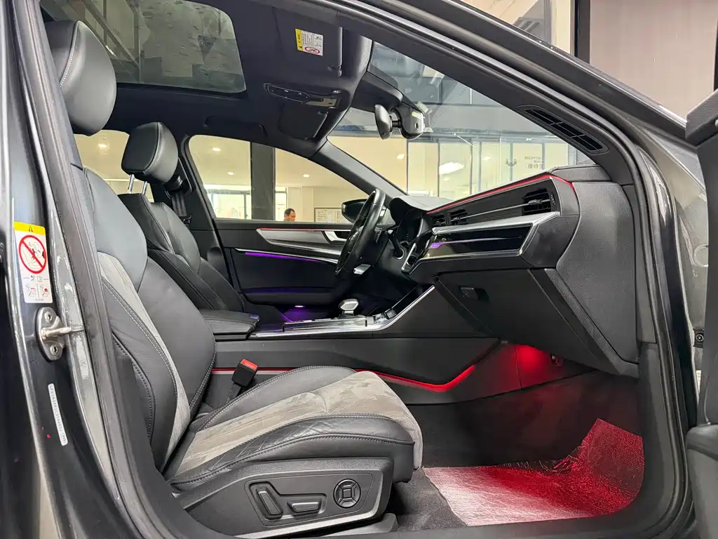 Audi A6L — миниатюра 9