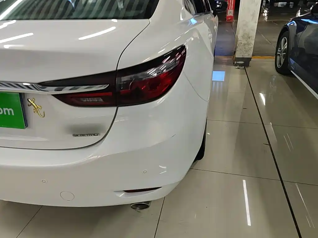Mazda Atenza — миниатюра 8