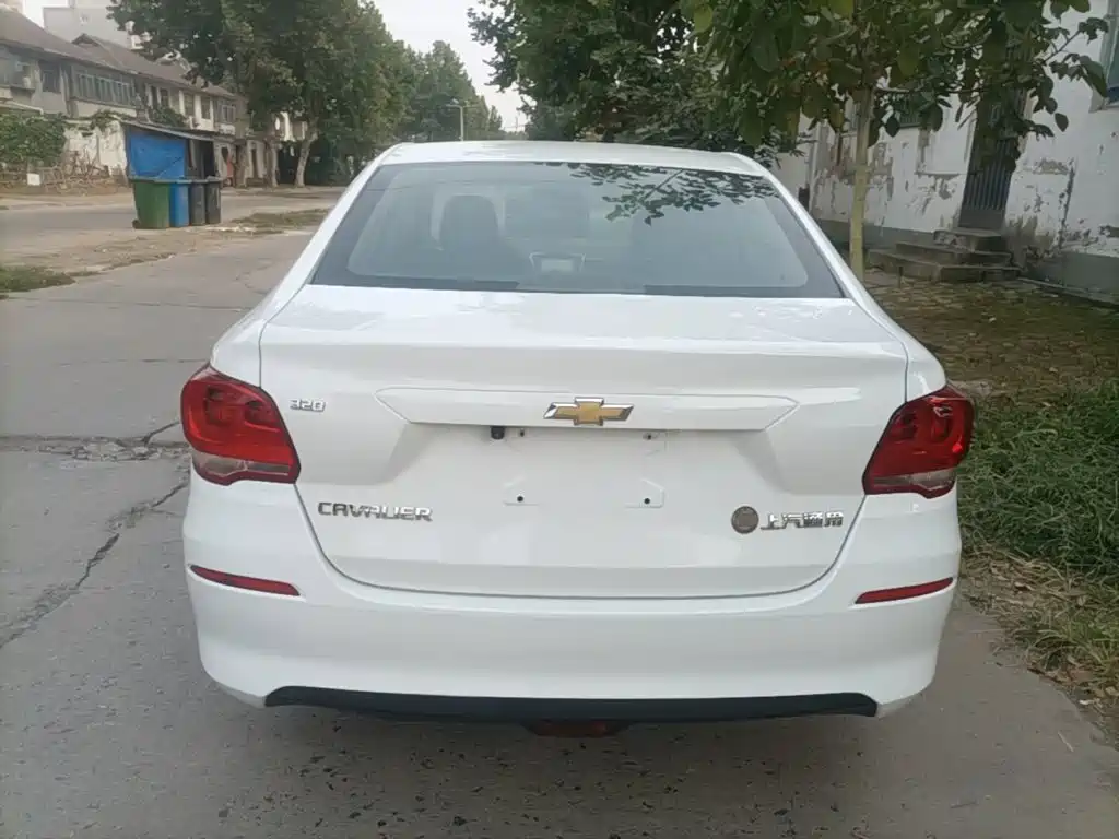 Chevrolet Cavalier — миниатюра 6