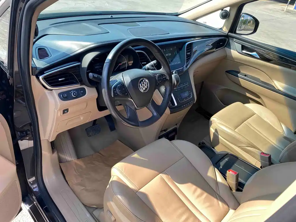 Buick GL8 — миниатюра 6
