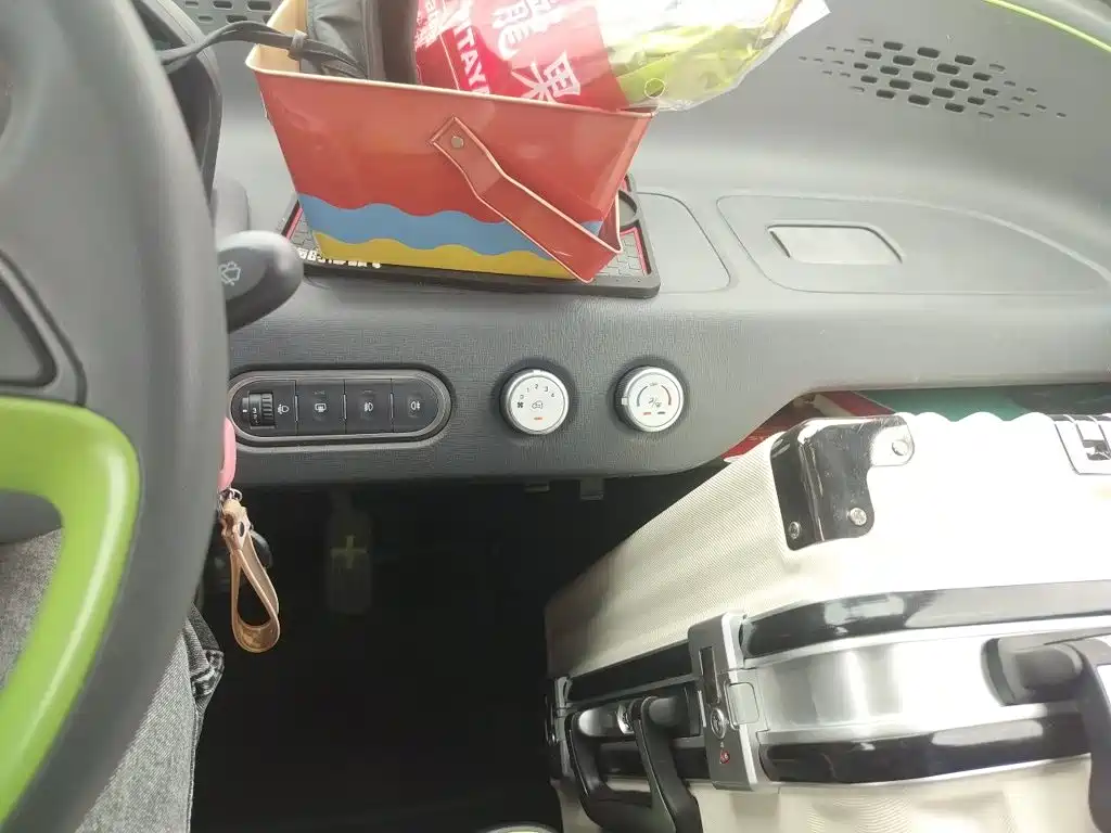 Baojun E100 — миниатюра 10