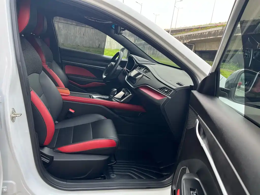Geely Binrui — миниатюра 11