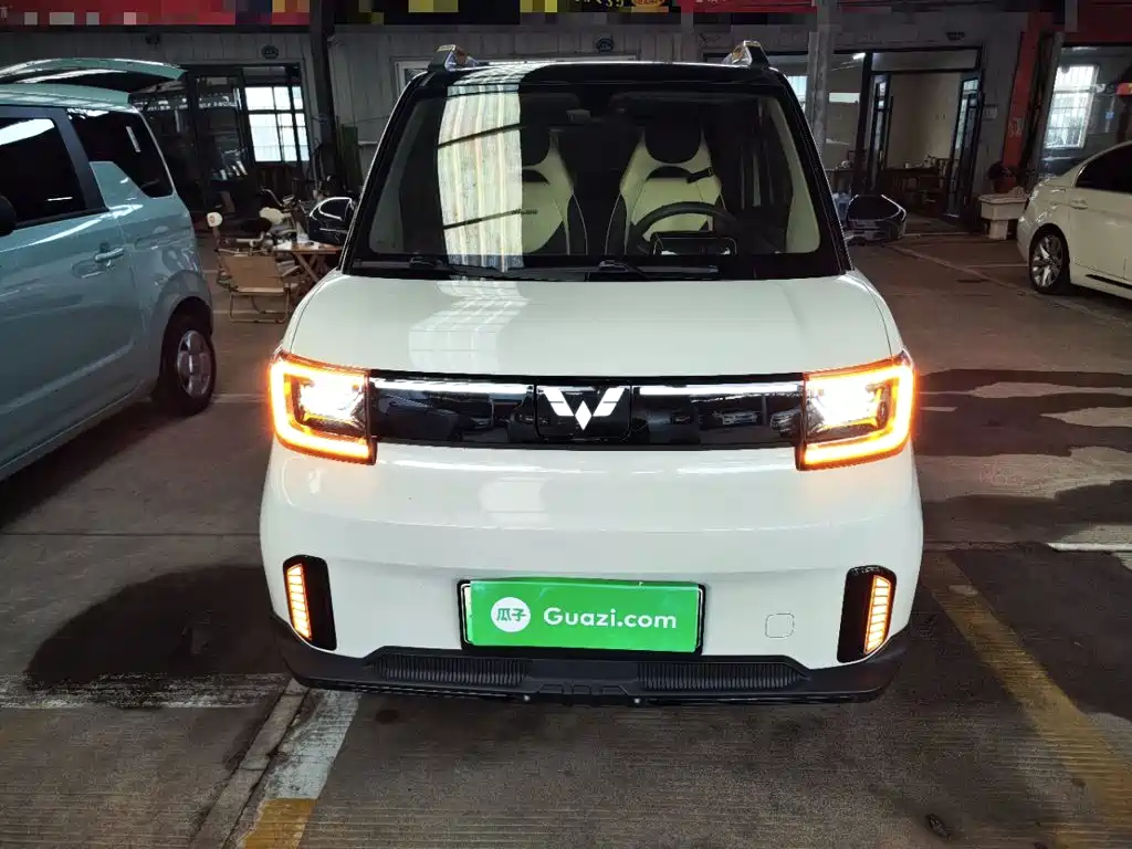 Wuling MINIEV — миниатюра 3