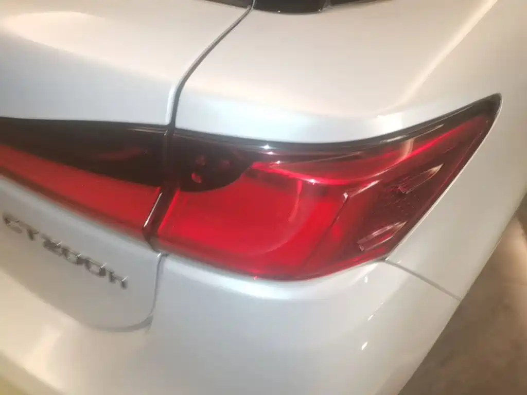 Lexus CT — миниатюра 8