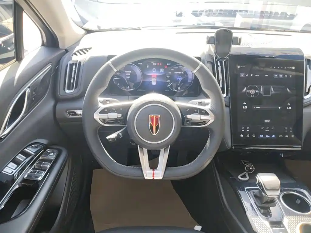 Hongqi Hongqi HS3 — миниатюра 11