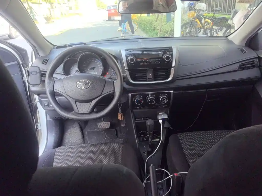 Toyota Vios — миниатюра 5