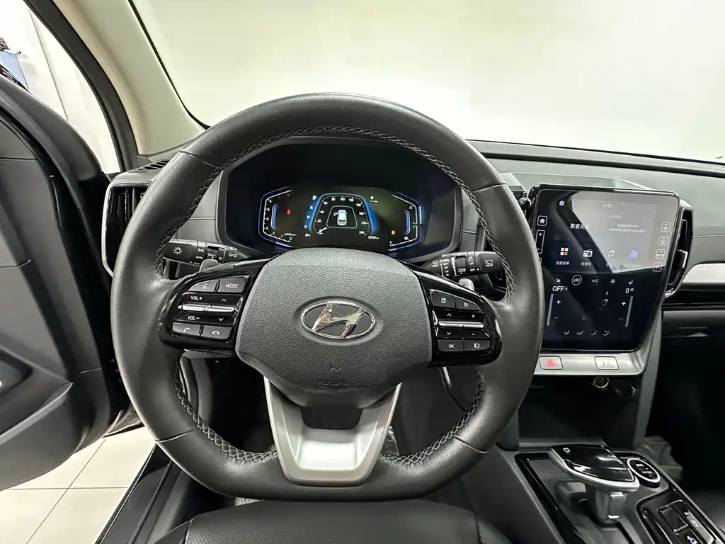 Hyundai ix35 — миниатюра 17