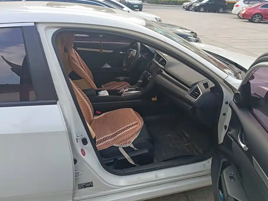 Honda Civic — миниатюра 6