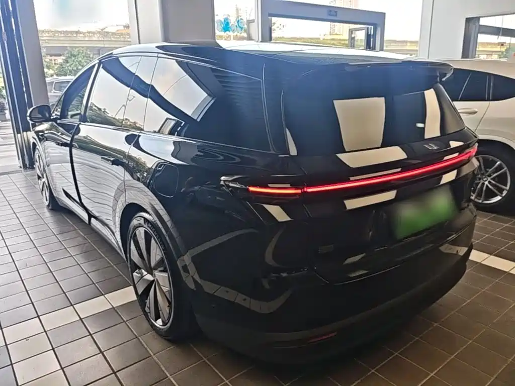 Li Auto Li i8 — миниатюра 5