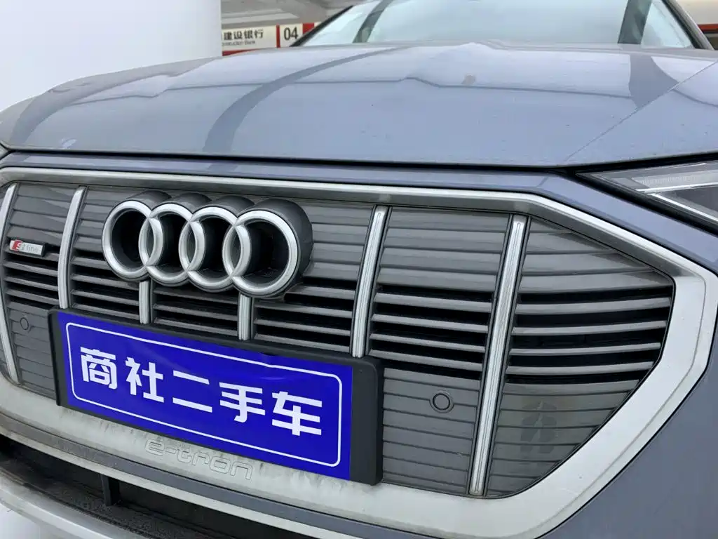 Audi e-tron — миниатюра 8