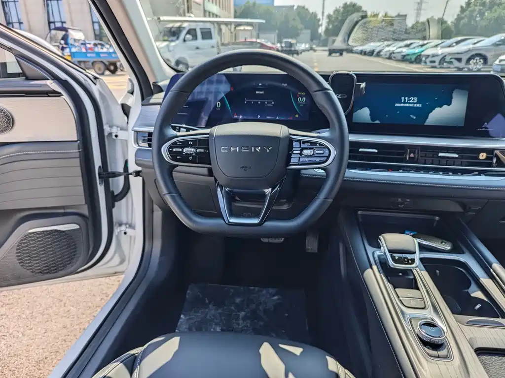 Chery Arrizo 8 — миниатюра 25