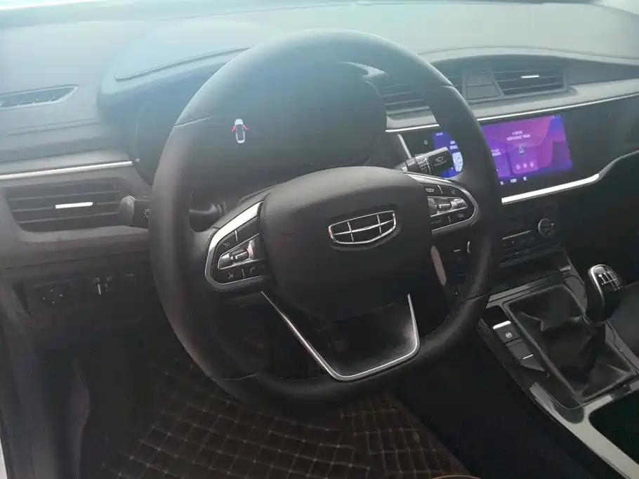 Geely Emgrand GL — миниатюра 15