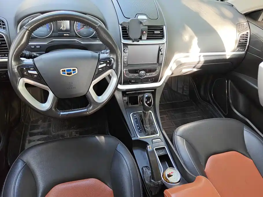 Geely Emgrand — миниатюра 12