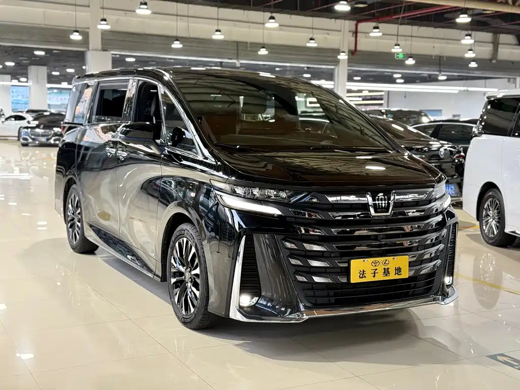 Toyota Vellfire — миниатюра 3