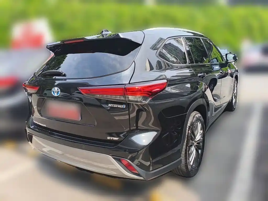Toyota Highlander — миниатюра 10