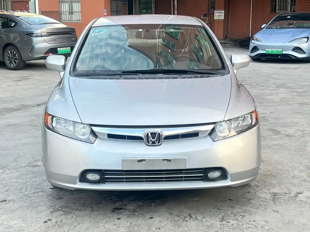 Honda Civic — миниатюра 2