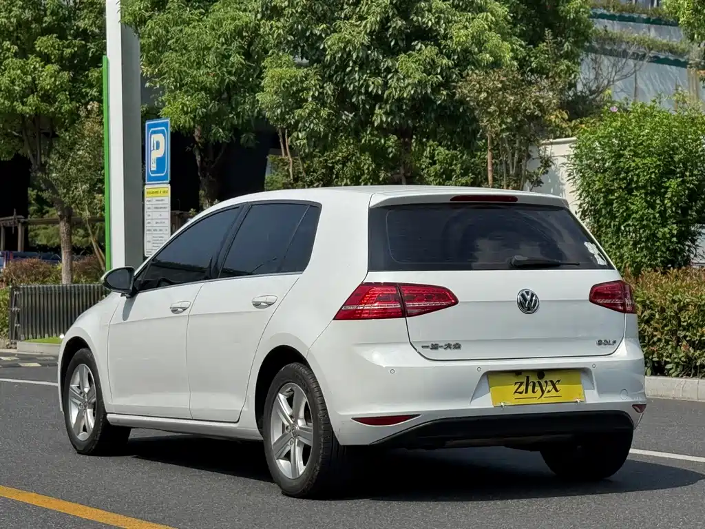 Volkswagen Golf — миниатюра 5