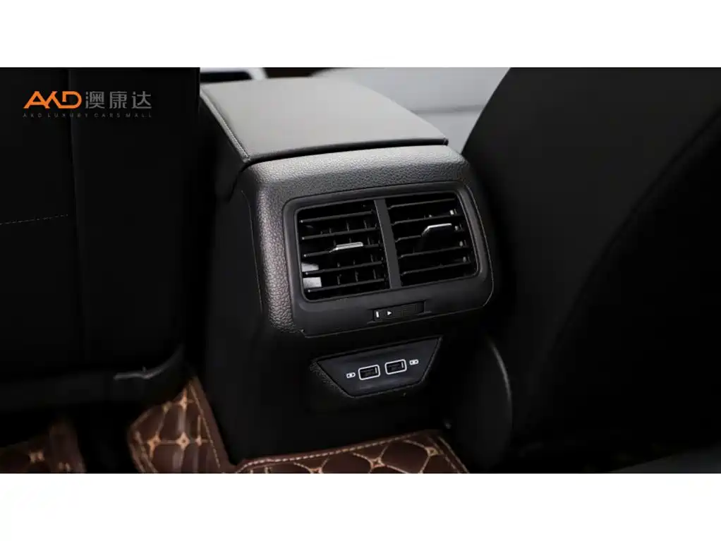 Volkswagen Golf — миниатюра 9