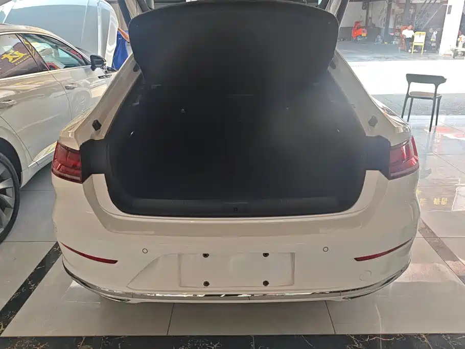 Volkswagen CC — миниатюра 4